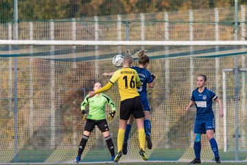 Bild 144 - F SSC Hagen Ahrensburg - SV Frisia 03 Risum-Lindholm : Ergebnis: 2:0
